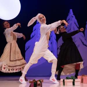 Kinderleierkasten: Der Weihnachtshase (Tanztheater Judith Seibert, München)