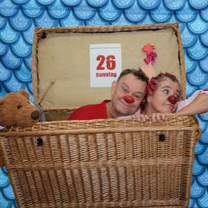 Kinderleierkasten: Herbert und Mimi machen blau (Clown Duo Herbert & Mimi, Hall in Tirol/Österreich)