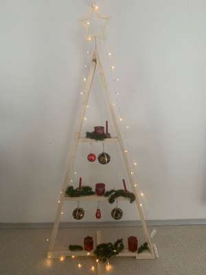 Baum aus Holz für Kinder von 8 bis 12 Jahren mit einem Erwachsenen