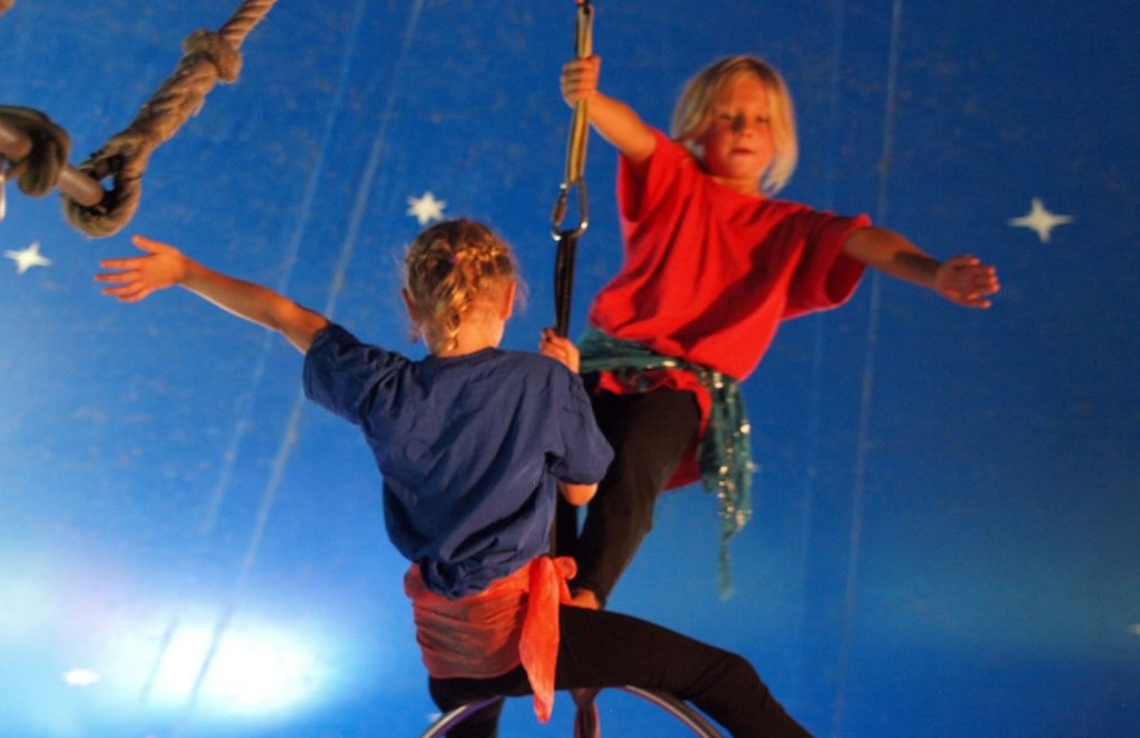 Manege frei! - Kinderzirkusschule des Circus Krullemuck